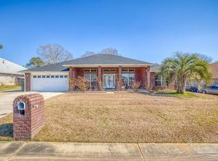 7210 Annandale Dr, Pensacola, FL 32526