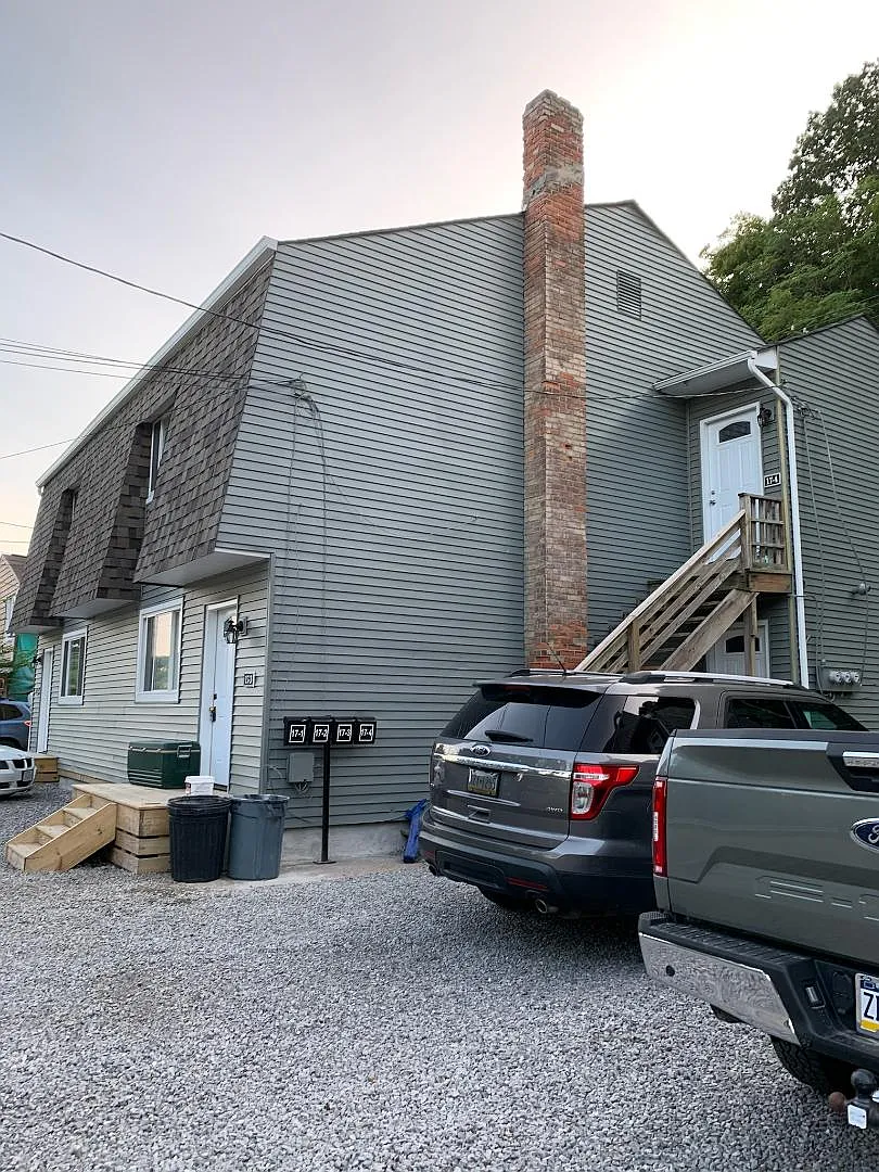 17 River Rd - 17-4 — Photo 2