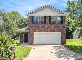 6595 Browns Mill Ferry Dr, Lithonia, GA 30038