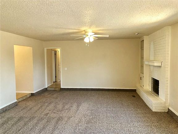 4th image of 412 Norton Cir