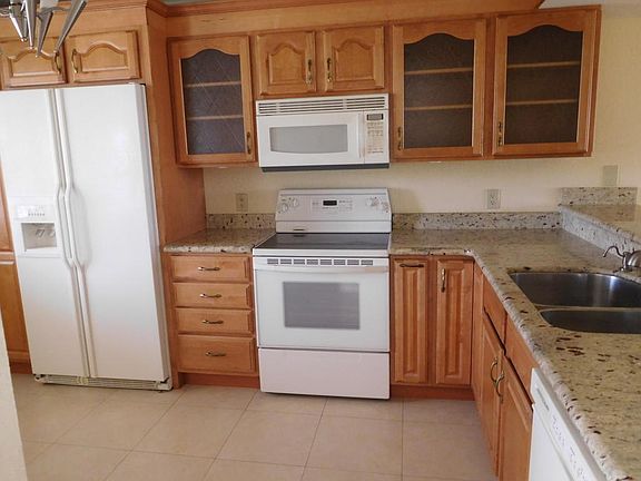 2nd image of 2421 Village Blvd APT 404