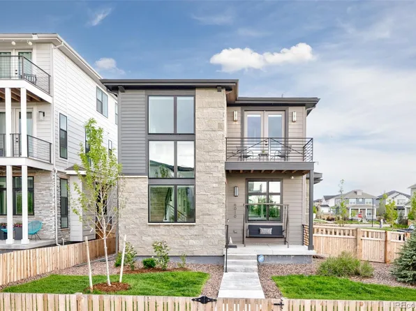 6010 N Perth Street, Aurora, CO 80019