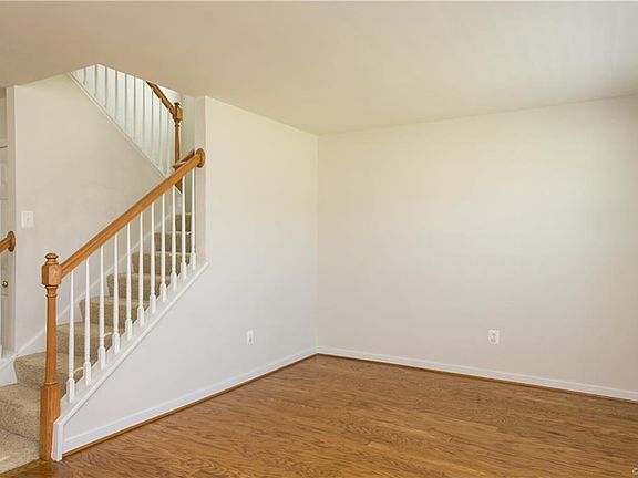 5th image of 3313 Rossington Blvd