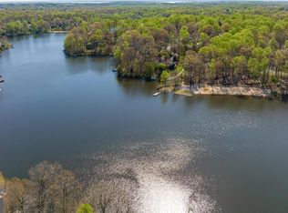 15745 Widewater Dr, Dumfries, VA 22025