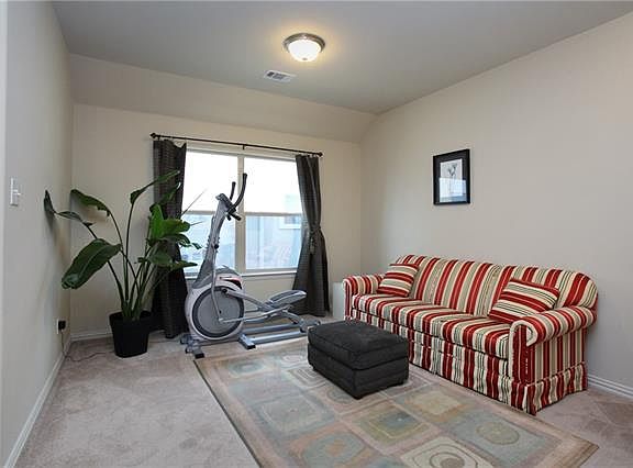 5th image of 8009 Delaware Dr