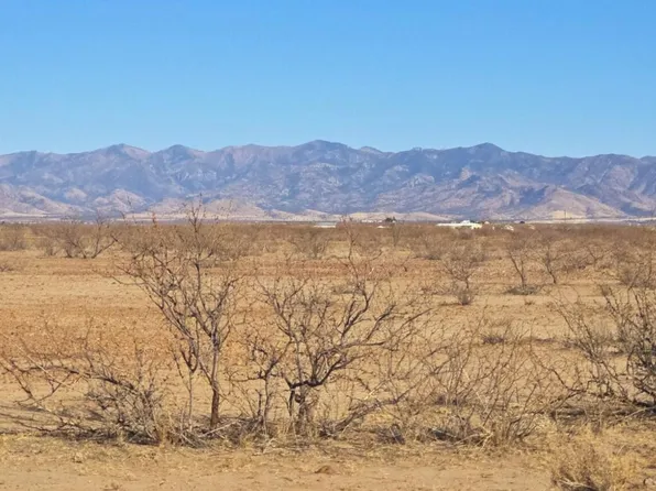 S Tyree Rd #118, Pearce, AZ 85625