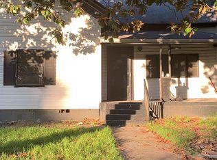 7 Poplar St, Manchester, GA 31816