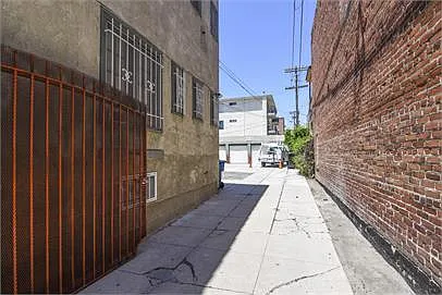 4023 W 6th St — Photo 26