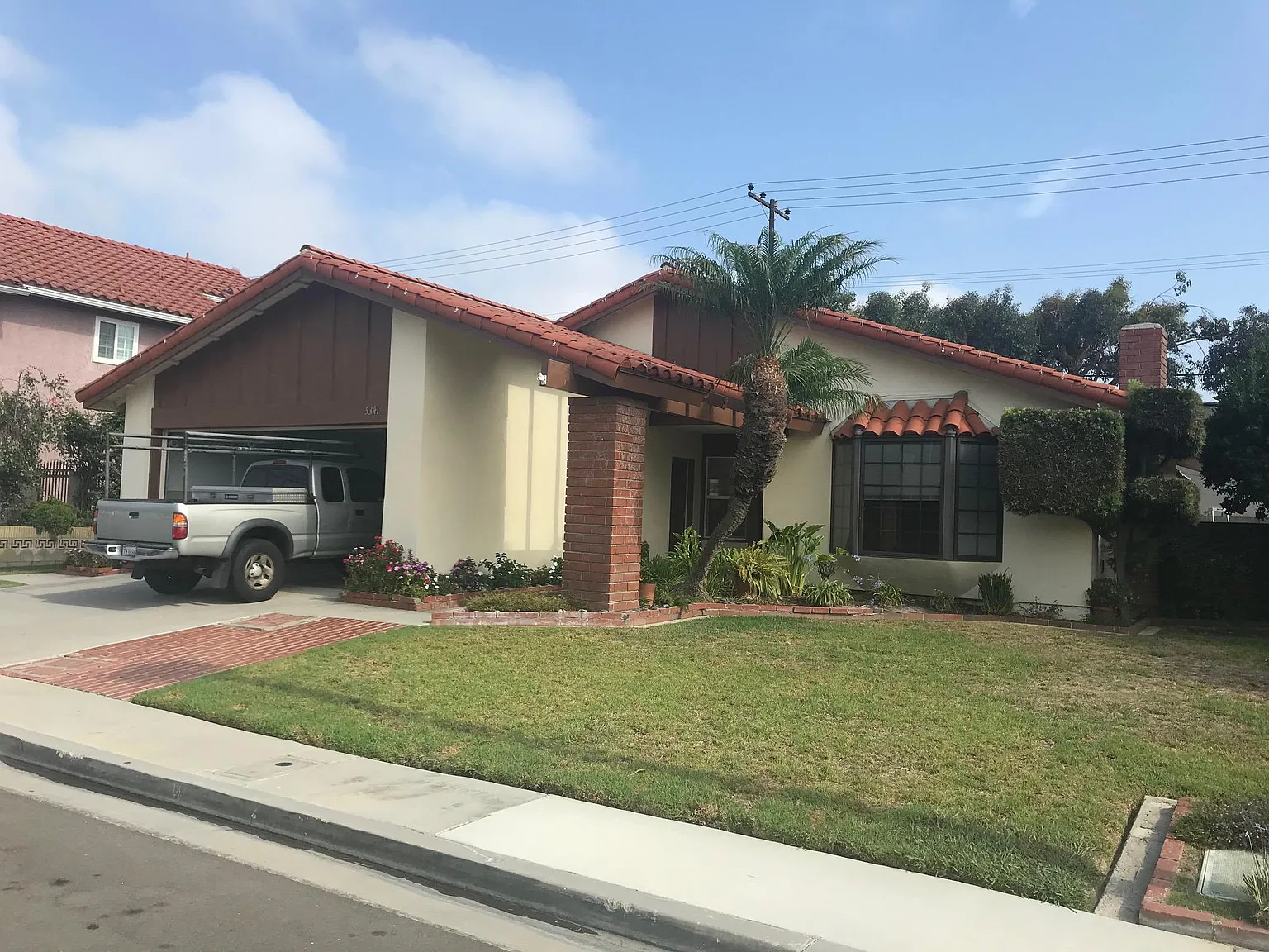 3 bed, 1308 sqft, $3,900 — Photo 1
