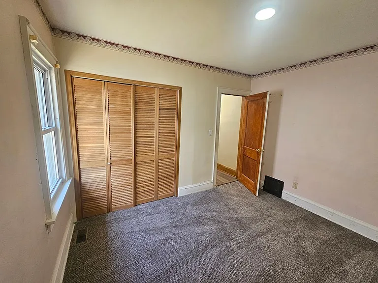 1169 Weiser Ave — Photo 3