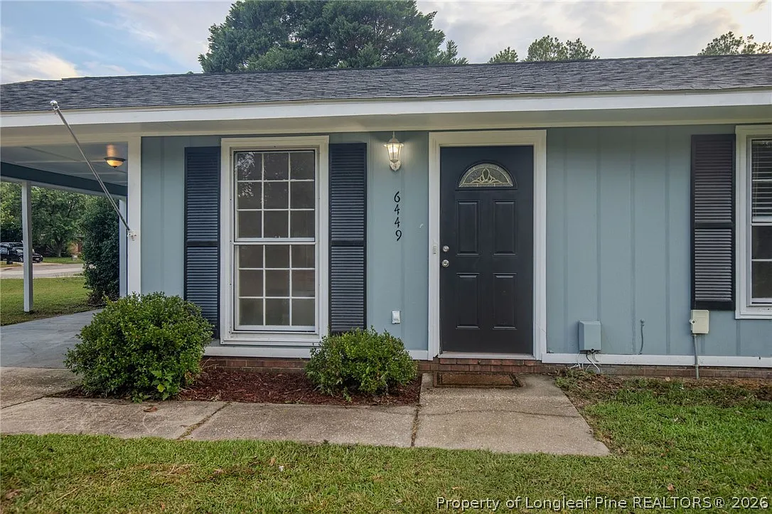 3 bed, 2.0 bath, 1005 sqft, $1,850 — Photo 2