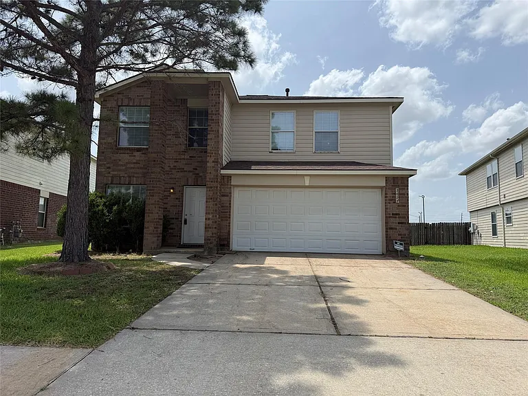2623 Marble Manor Ln — Photo 2