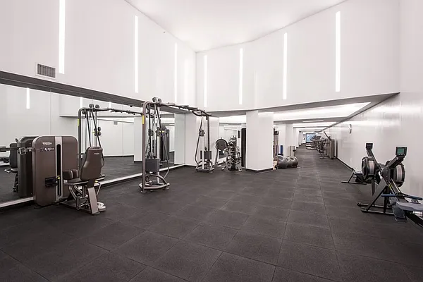 Rented by The Durst Organization | media 10