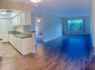 2021 Peyton Ave APT 103, Burbank, CA 91504