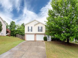 299 Natchez Cir, Winder, GA 30680