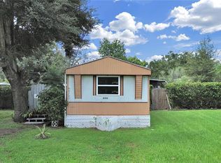 8703 Semmes St, Zephyrhills, FL 33540