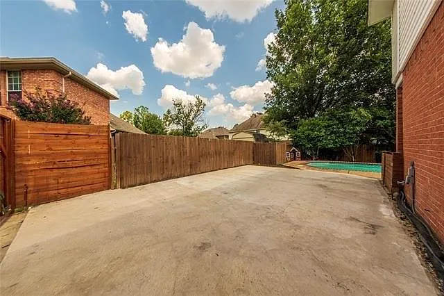 5208 Glen Springs Trl — Photo 5