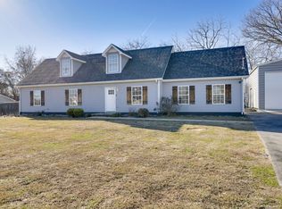 243 Sky Harbor Dr, Murfreesboro, TN 37129