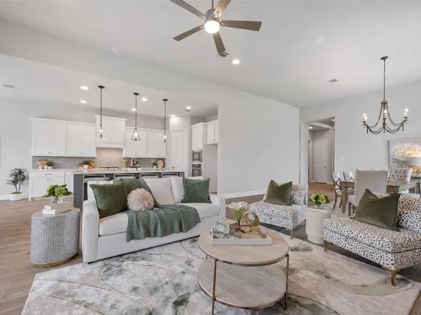 1008 Turtle Creek Ave, Denton, TX 76210