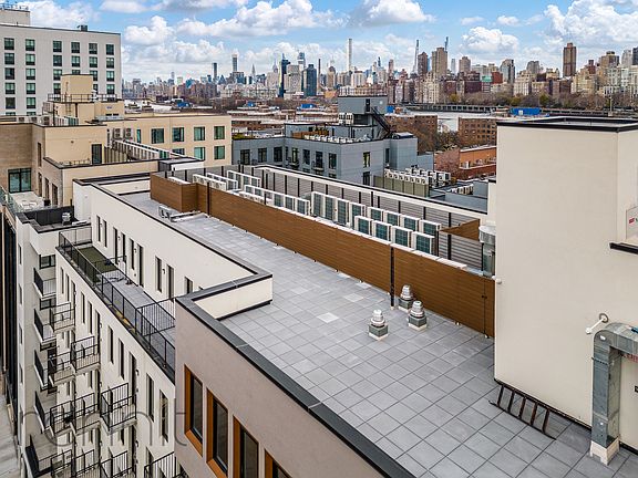 5th image of 26-24 4th St Unit A-707