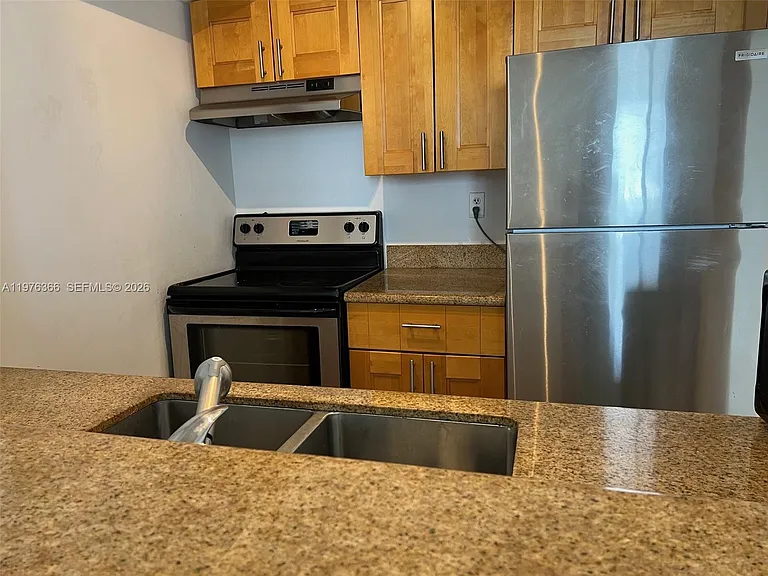850 N Miami Ave #W-1808 — Photo 15