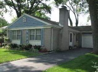 247 Glenview Rd, Glenview, IL 60025