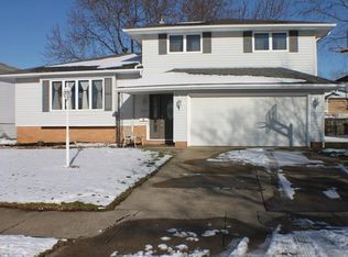 7009 Tobik Trl, Parma Heights, OH 44130