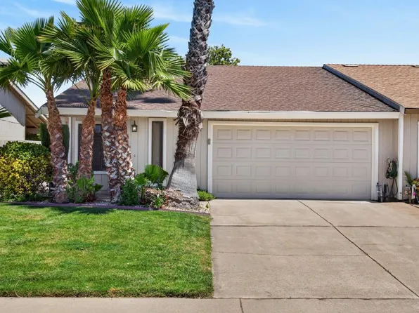 7677 Harvest Woods Dr, Sacramento, CA 95828