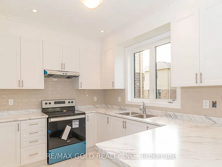 151 Terry Fox Dr — Photo 8