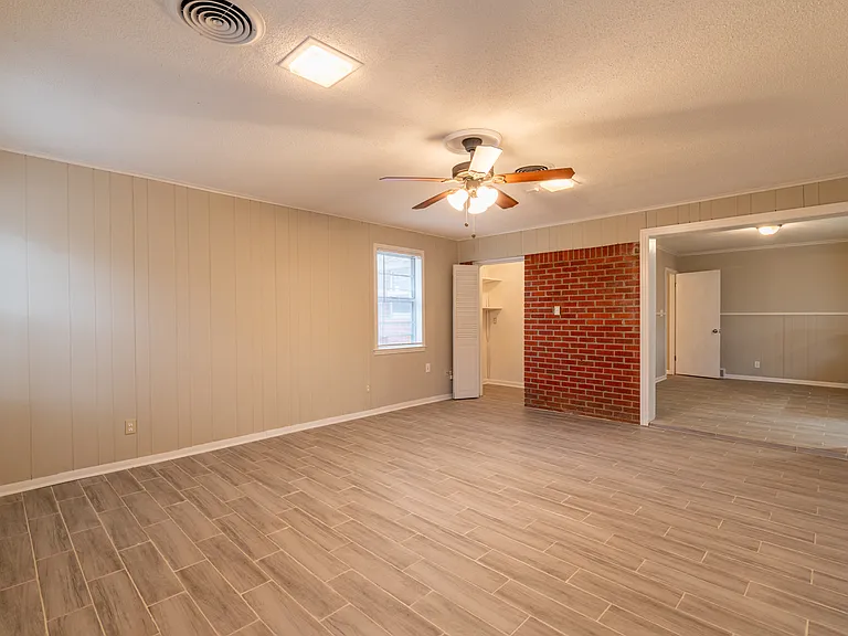 5121 Ginger Cir — Photo 16