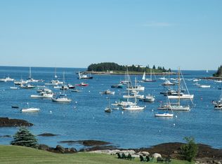 18 Mechanic St, Saint George, ME 04860