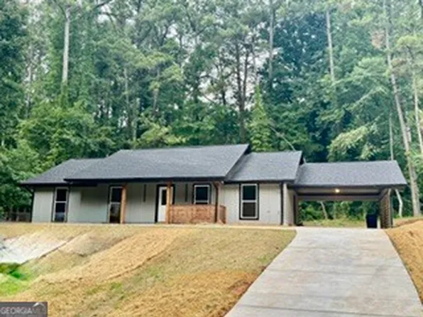 4470 Valley Brook Dr, College Park, GA 30349