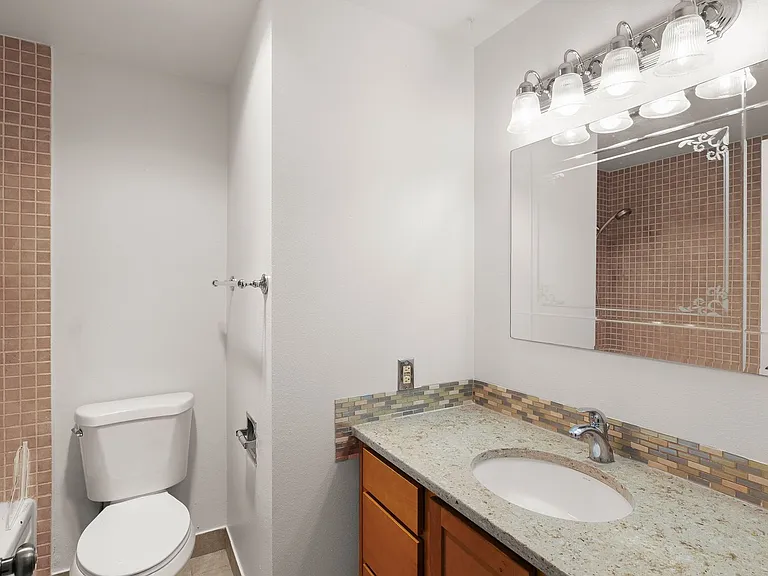 4587 SE Mason Ln — Photo 10