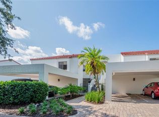 577 Beachwalk Cir #R-203, Naples, FL 34108