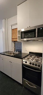 Rented by Plaza Real Estate Group | media 4