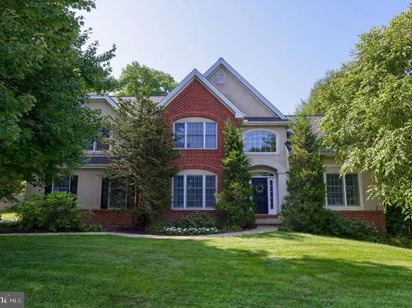 126 Glebe Ln, Lancaster, PA 17602