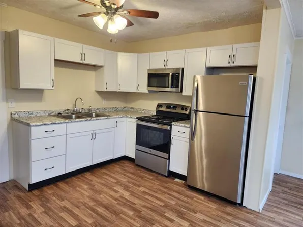 1004 Hampton Ave, Terre Haute, IN 47803