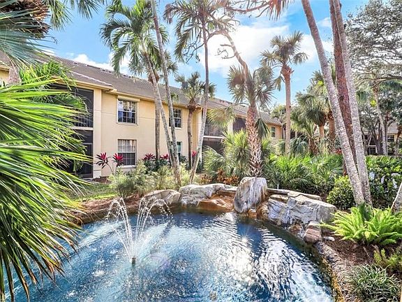 3rd image of 4130 Sawgrass Point Dr APT 106