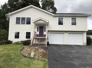 135 Fulton St, Poughkeepsie, NY 12601