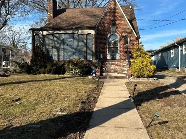 123 E 6th Avenue, Roselle Boro, NJ 07203