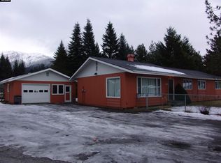 9567 Meadow Ln, Juneau, AK 99801