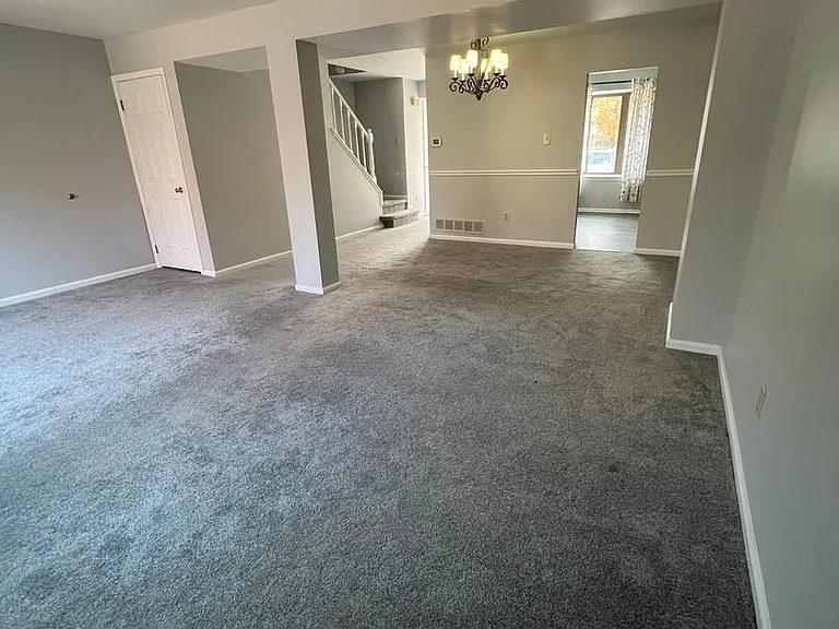 172 Windham Ct — Photo 7