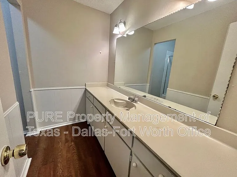 4707 Burning Springs Dr — Photo 30
