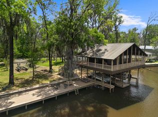 5119 Cypress Village Rd, Karnack, TX 75661