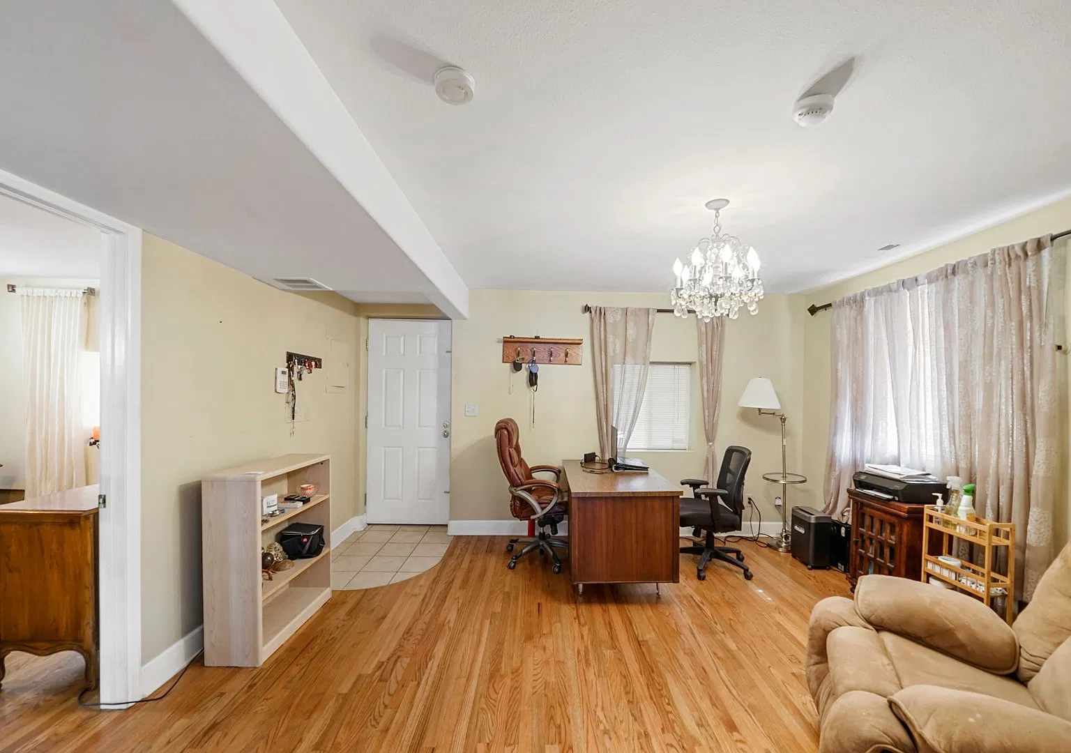2 bed, 2250 sqft, $3,000 — Photo 4