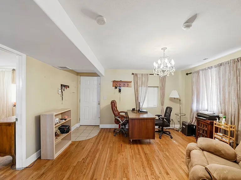 2518 W Colorado Ave #B — Photo 4