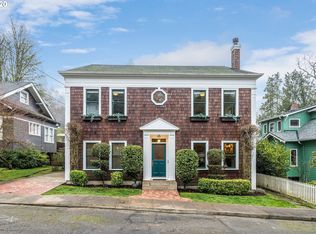 2777 SW Roswell Ave, Portland, OR 97201