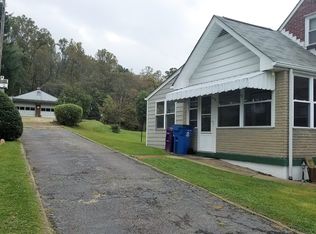 414 Trestle Rd, Pittsburgh, PA 15239