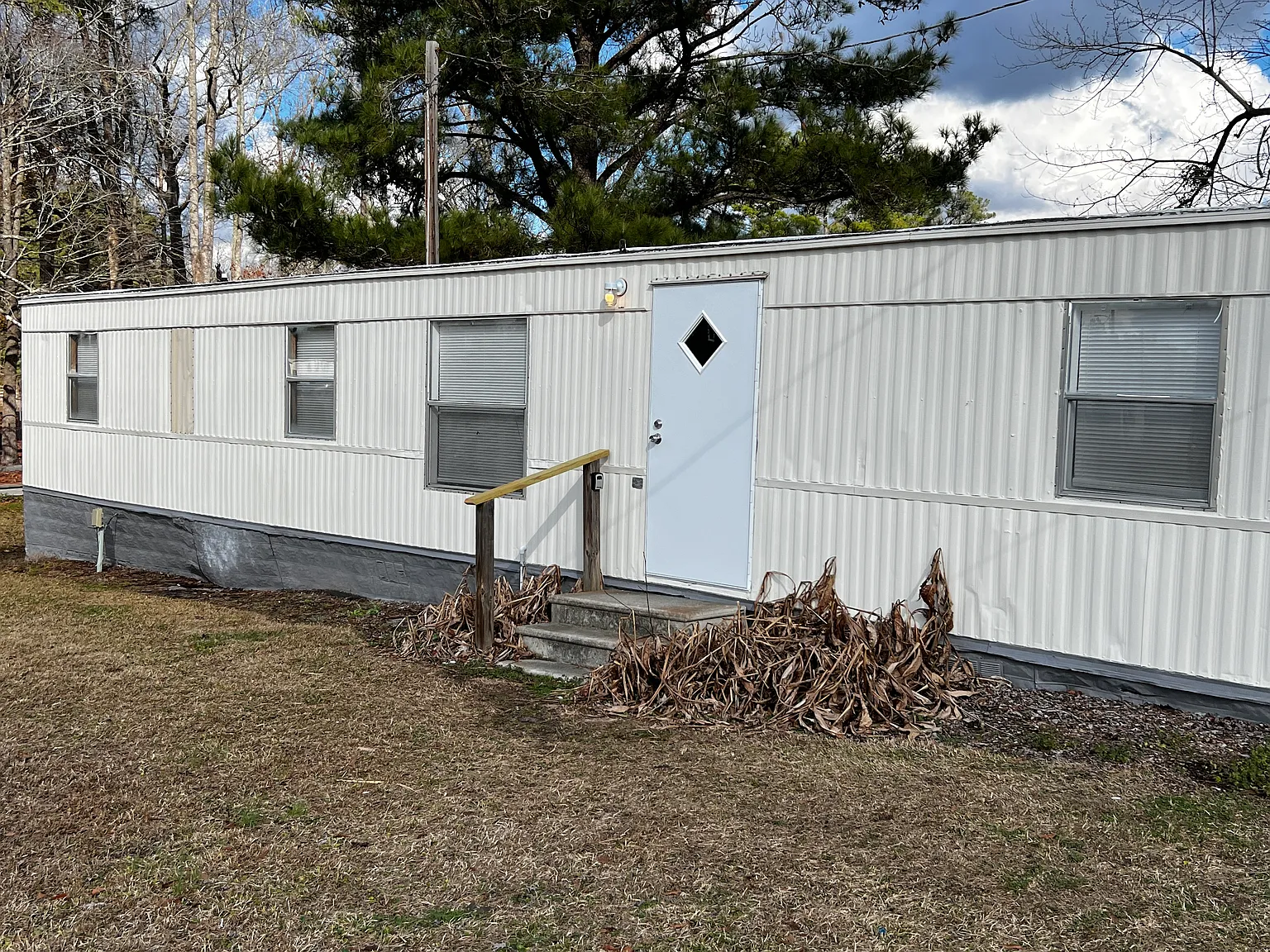 2 bed, $720 — Photo 2