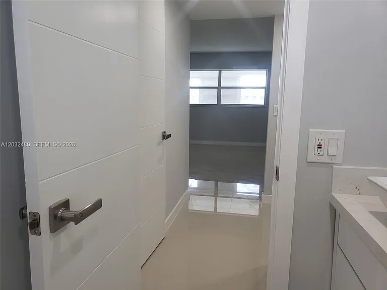 4700 Washington St #404 — Photo 8